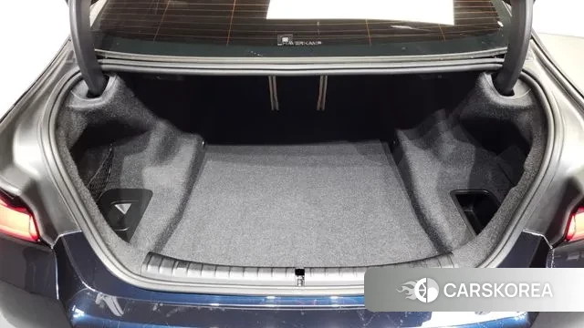 BMW 5 Series (G30) id 3721844 из Кореи 11