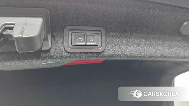 Audi A6 (C8) id 3878802 из Кореи 11