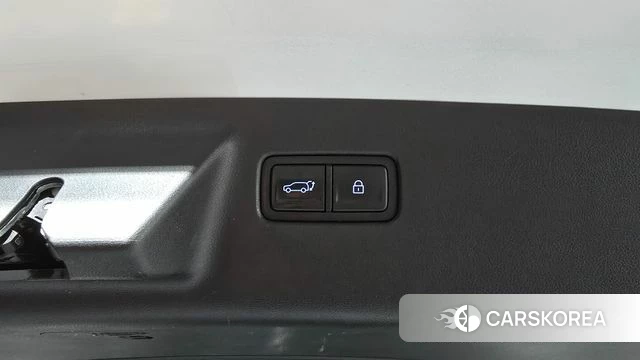 Hyundai Santa Fe (MX5) id 4292275 из Кореи 11