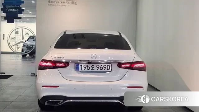Mercedes-Benz E-Class W213 id 3596489 из Кореи 11