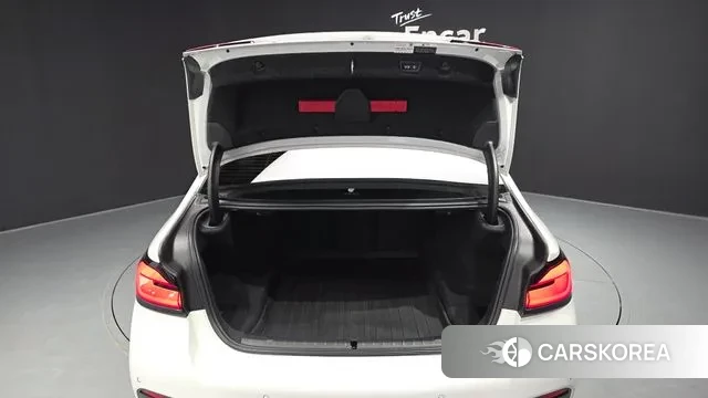 BMW 5 Series (G30) id 3225694 из Кореи 11