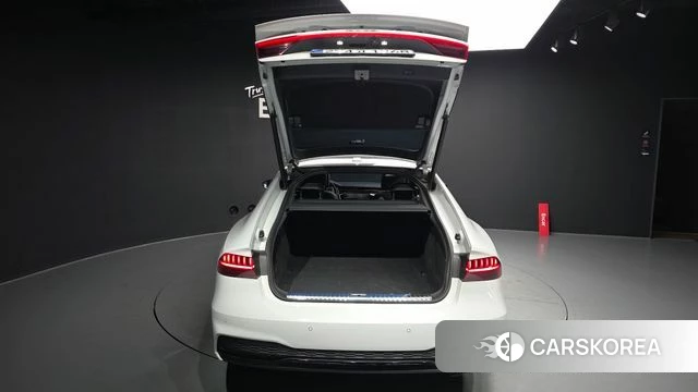 Audi A7 (4K) id 4740050 из Кореи 11