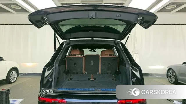 Audi Q7 (4M) id 3686582 из Кореи 11