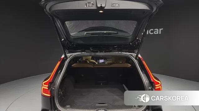 Volvo V60 Cross-Country 2nd Generation id 3601436 из Кореи 11