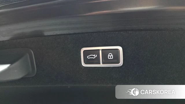 Genesis G90 (RS4) id 3817713 из Кореи 11