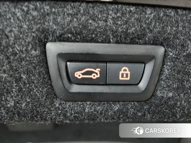 BMW 5 Series (G30) id 3676170 из Кореи 11