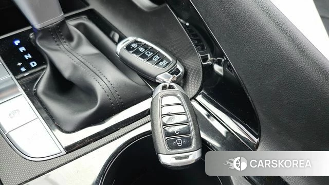 Hyundai Avante Hybrid (CN7) id 4475031 из Кореи 11