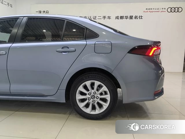 Toyota Corolla id 4261055 из Китая 11