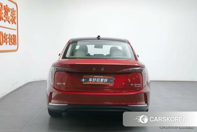 Red flag E-QM5 id 4211585 из Китая 11