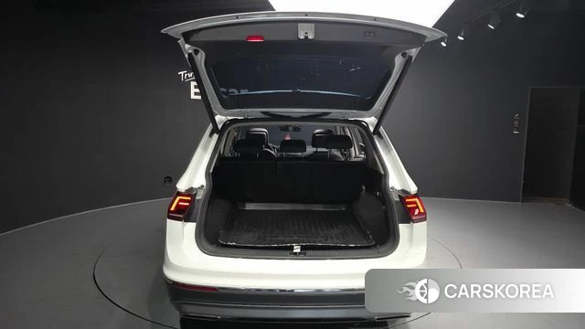 Volkswagen Tiguan Allspace id 4435654 из Кореи 11