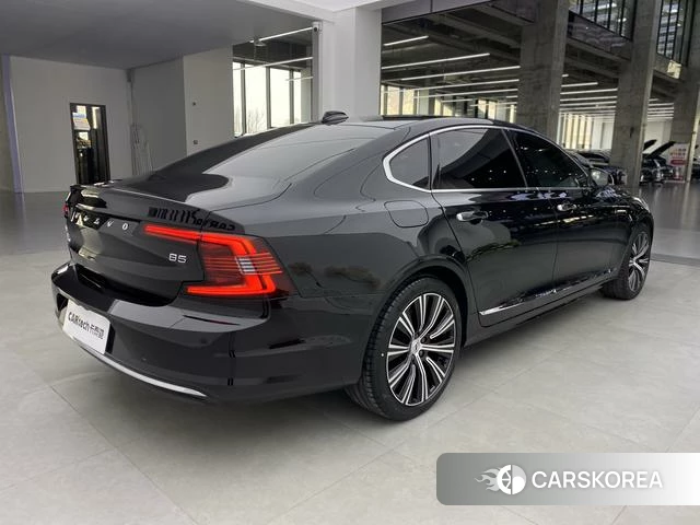 Volvo S90 id 3889972 из Китая 11