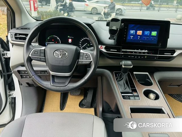 Toyota Saina id 4263592 из Китая 11