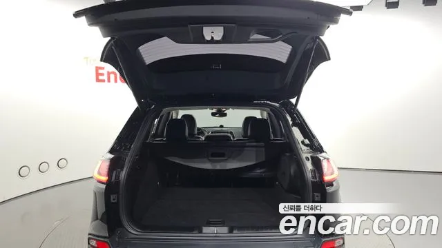 Jeep Cherokee (KL) id 2844278 из Кореи 11