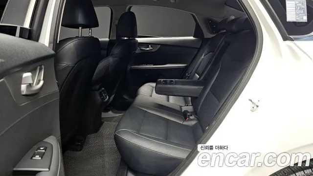 Kia Come New K3 id 2714021 из Кореи 11