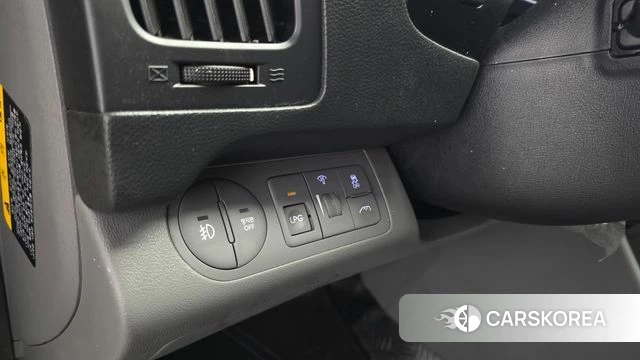 Hyundai The New Grand Starex id 4637798 из Кореи 11