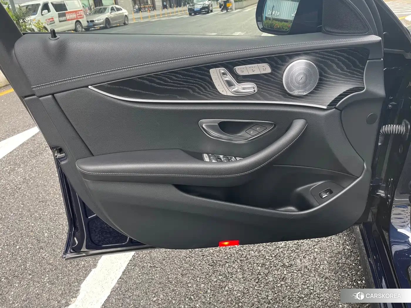 Mercedes-Benz E-Class id 4600786 из Китая 11