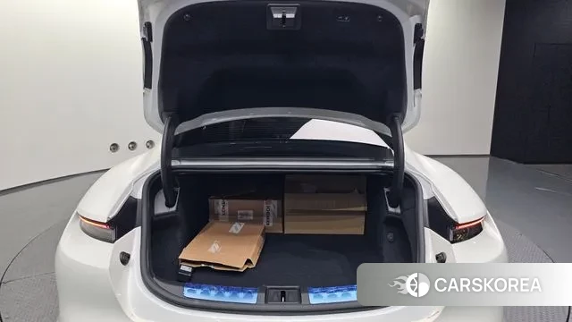 Porsche Taycan id 3616302 из Кореи 11