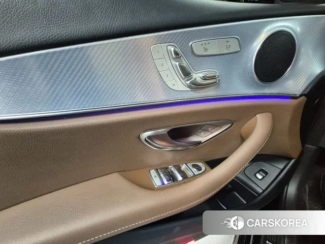 Mercedes-Benz E-Class W213 id 3713515 из Кореи 11