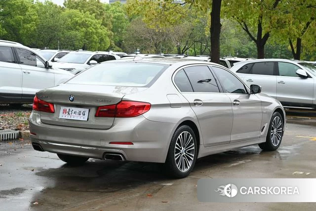 BMW 5 series id 4240358 из Китая 11