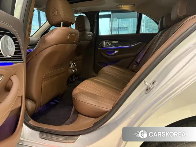 Mercedes-Benz E-Class W213 id 3473892 из Кореи 11