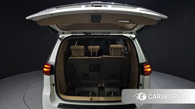 Kia The New Carnival id 3661844 из Кореи 11