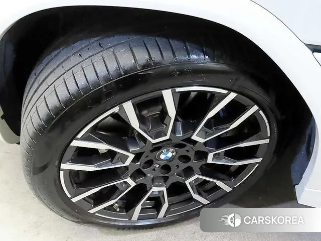 BMW X6 (G06) id 3452199 из Кореи 11