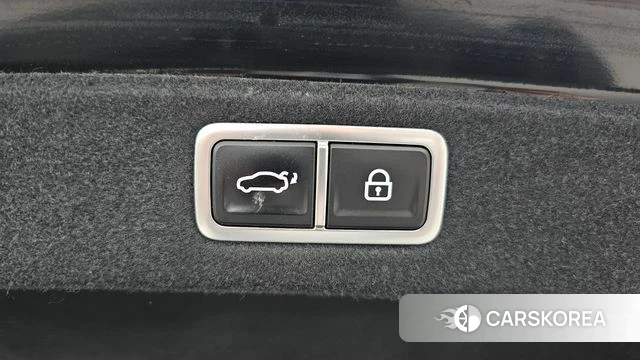 Hyundai Grandeur Hybrid (GN7) id 4500351 из Кореи 11