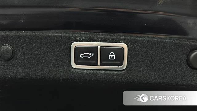 Hyundai Grandeur Hybrid (GN7) id 4500055 из Кореи 11