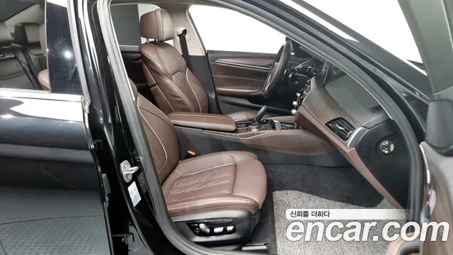 BMW 5 Series (G30) id 2676692 из Кореи 11