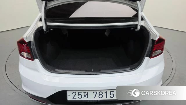 Hyundai The New Avante AD id 4937627 из Кореи 11