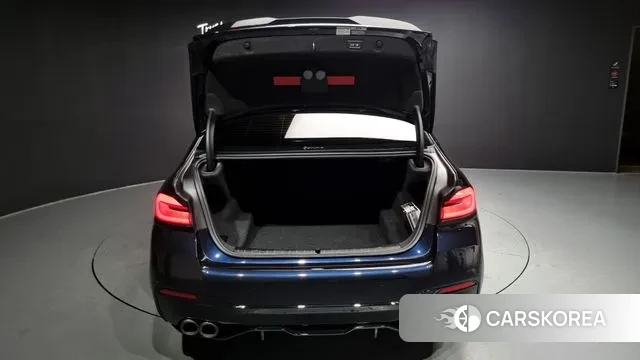 BMW 5 Series (G30) id 2998396 из Кореи 11