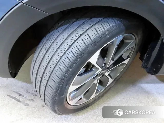 Kia Stonic id 3297765 из Кореи 11