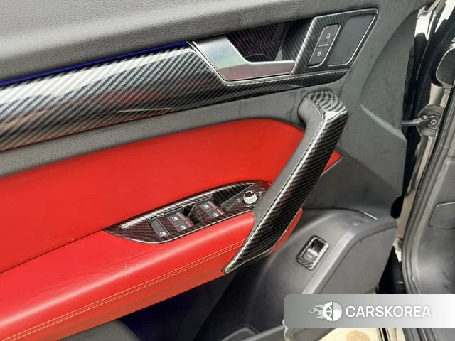 Audi Q5L id 4235009 из Китая 11