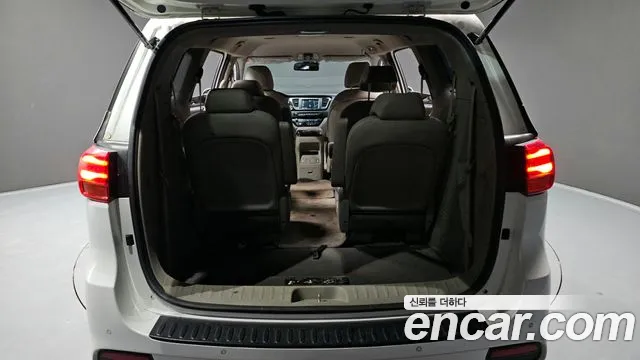 Kia The New Carnival id 2558750 из Кореи 11