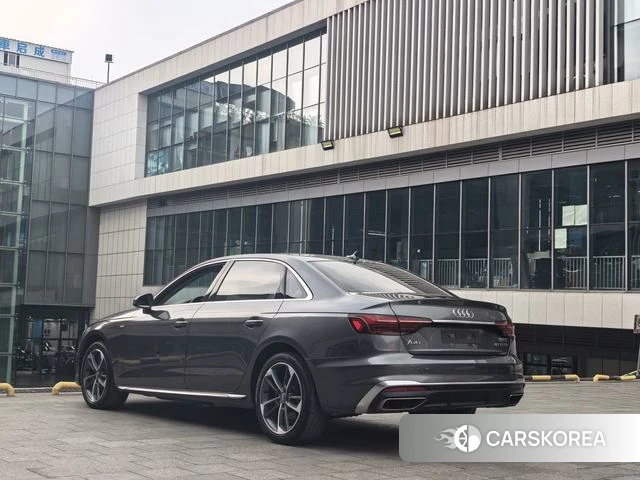 Audi A4L id 4290102 из Китая 11