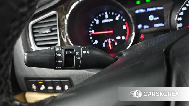 Kia The New Carnival id 4551729 из Кореи 11