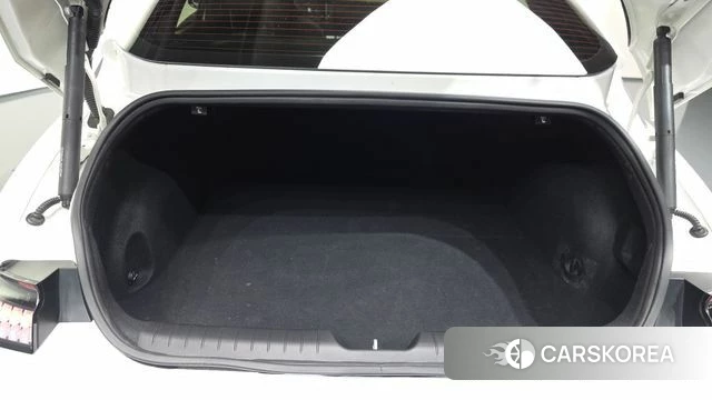 Hyundai Ionic 6 id 4871650 из Кореи 11