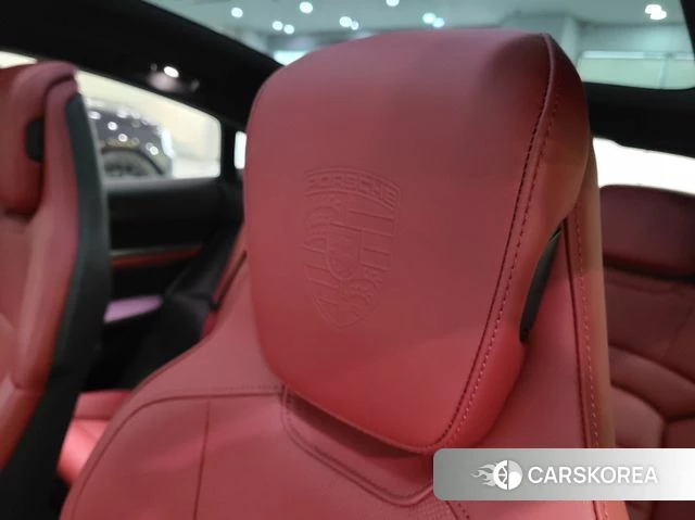 Porsche Taycan id 4177968 из Кореи 11