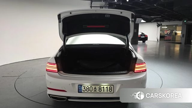 Genesis G80 (RG3) id 3935378 из Кореи 11