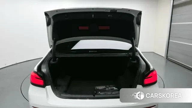 BMW 5 Series (G30) id 3472678 из Кореи 11