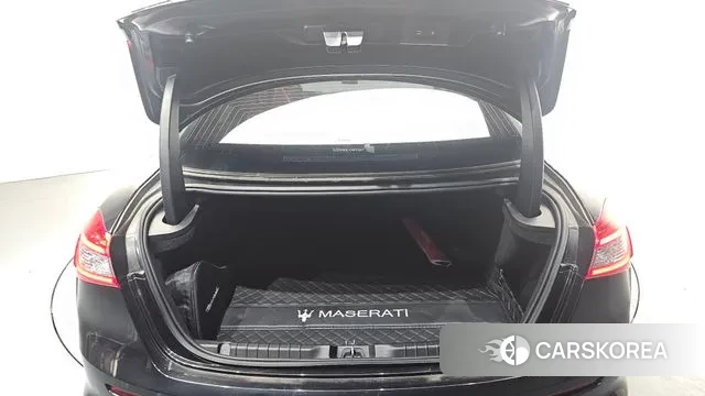 Maserati Ghibli id 3336525 из Кореи 11