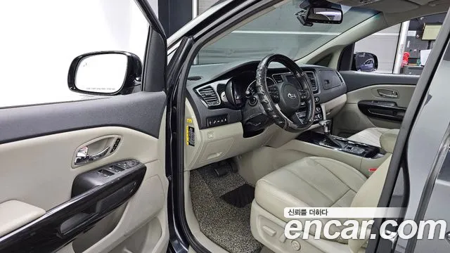 Kia The New Carnival id 2763012 из Кореи 11