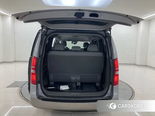 Hyundai The New Grand Starex id 3703599 из Кореи 11