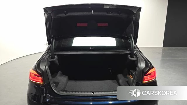 BMW 5 Series (G30) id 3922679 из Кореи 11