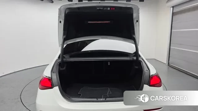 Mercedes-Benz E-Class W214 id 3731179 из Кореи 11