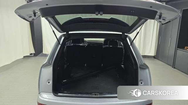 Audi Q7 (4M) id 3915784 из Кореи 11