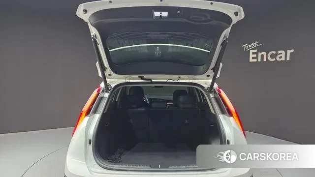 Kia Di Ol Nu Niro id 3746012 из Кореи 11