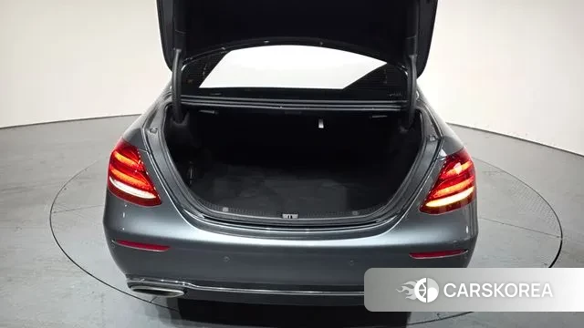 Mercedes-Benz E-Class W213 id 3460194 из Кореи 11