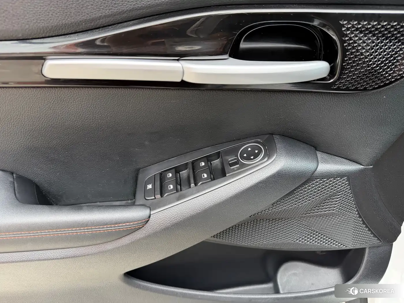 Kia Seltos id 4545953 из Китая 11