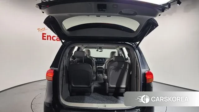 Kia All New Carnival id 3351284 из Кореи 11